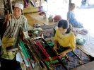 Tessitura a Desa Sukarara